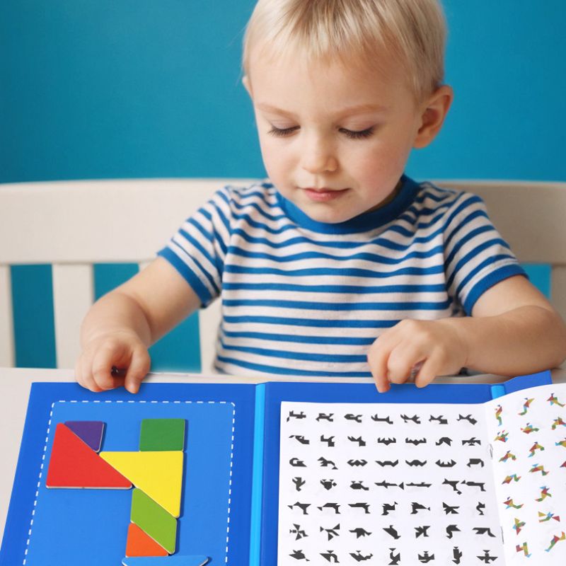 Tangram Magnétique en Bois avec Livre de Défis — Jeu de Logique, Créativité et Géométrie pour Enfant 3 - 8 ans - InnovaCuisine